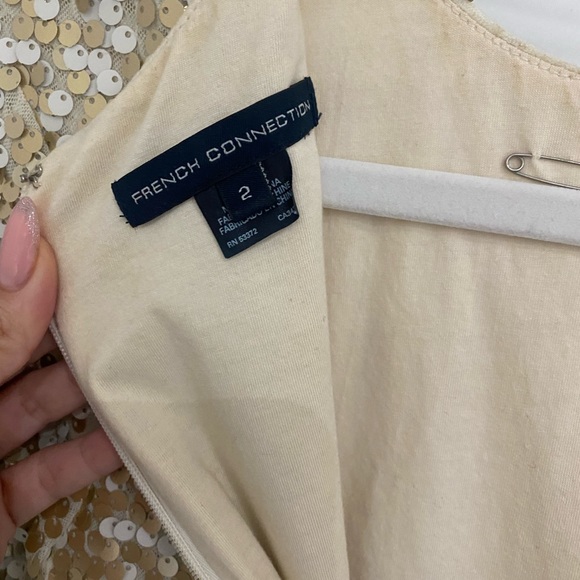 Top - Picture 2 of 3